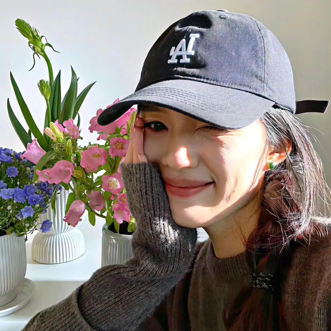 两个人一双手